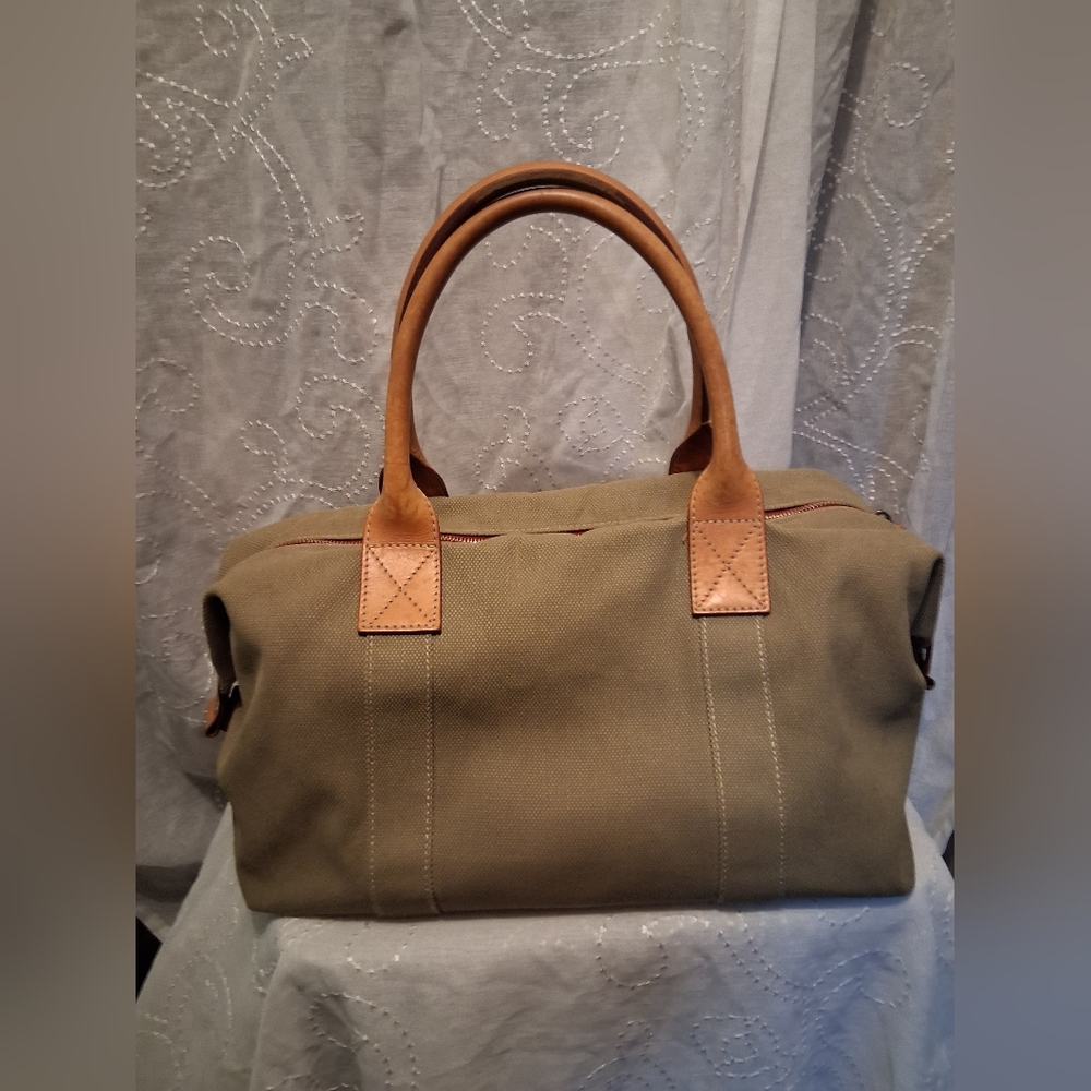 Dooney and Bourke Set Of 2 Green Travel Weekender Duffel Bags - Picture 5 of 9